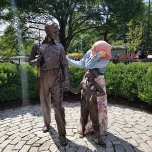 Meet your Posher, Maryim